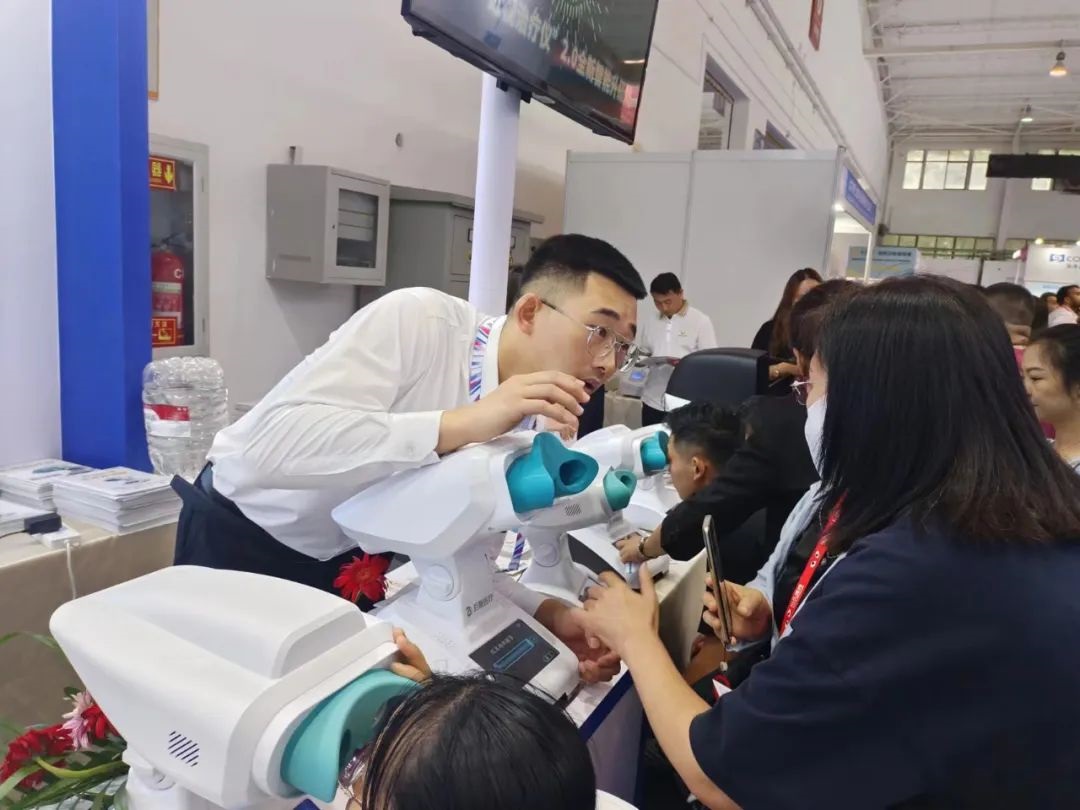 1694650735623427.jpg 640.jpg